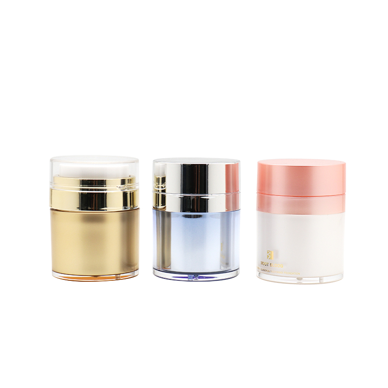 Luxury Empty Foundation Bottle With Pump Cylinder Shape Custom Color
