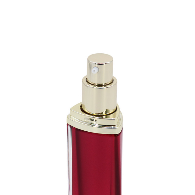 Triangle Shape Acrylic Lotion Pump Bottle 30ml With Red Color Silk Printing