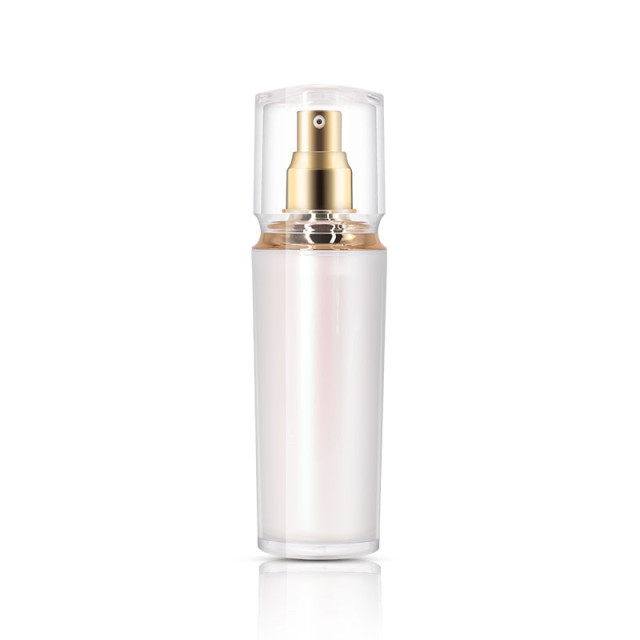 White Luxury Acrylic Lotion Bottle 30ml 50ml 80ml 100ml With Gold Pump