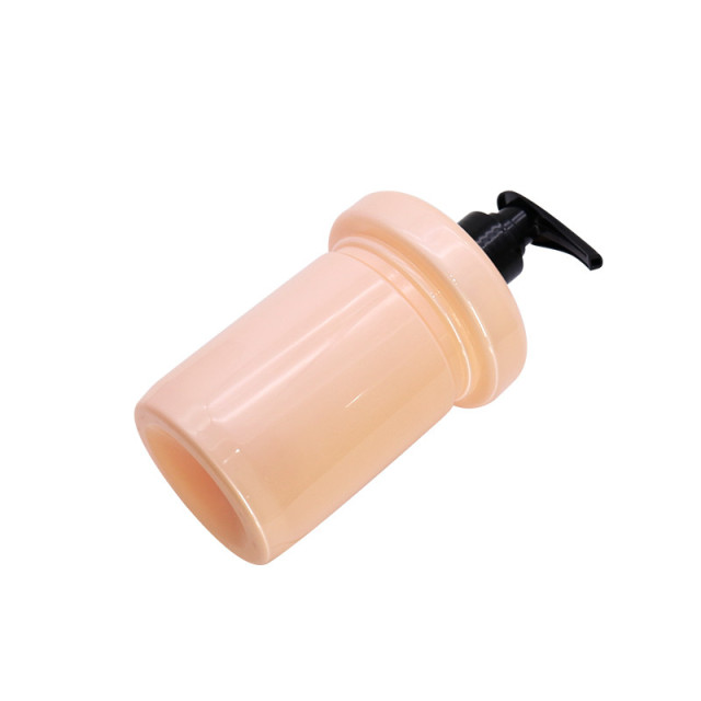 Fancy Personal Care Empty Shampoo Bottles 750ml 1000ml Custom Color