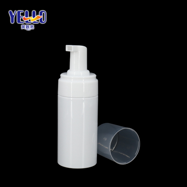 100ml 150ml Empty White Plastic Foaming Soap Bottles , PET Spray Bottle With Silicone Brush Head