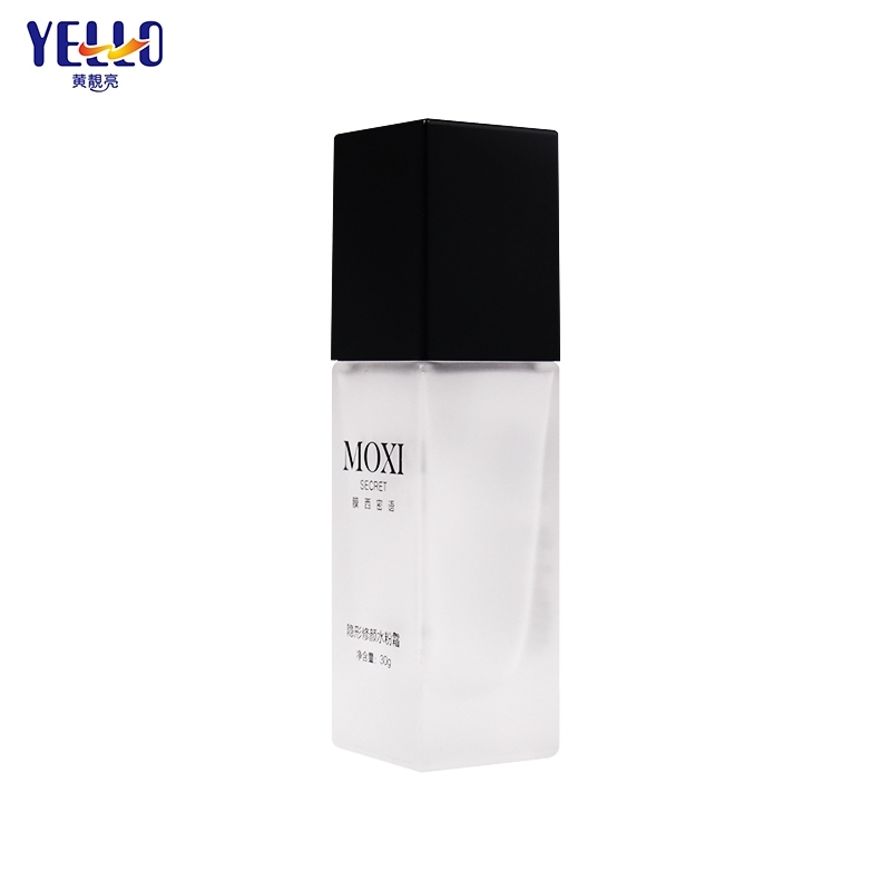 Empty Frosted Square Cosmetic Glass Lotion Bottles 30ml For Foundation