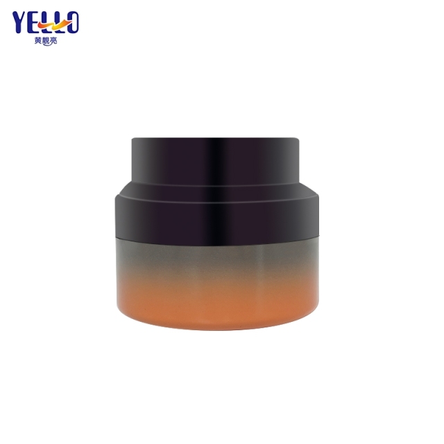 Travel Plastic Cream Jar And 4 oz 6 oz Refillable Lotion Bottles