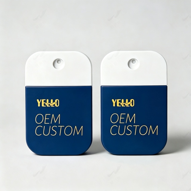 Custom Color Square Empty Petg Plastic 30Ml 50Ml Credit Card Fine Mist Spray Bottle for Perfume With Logo