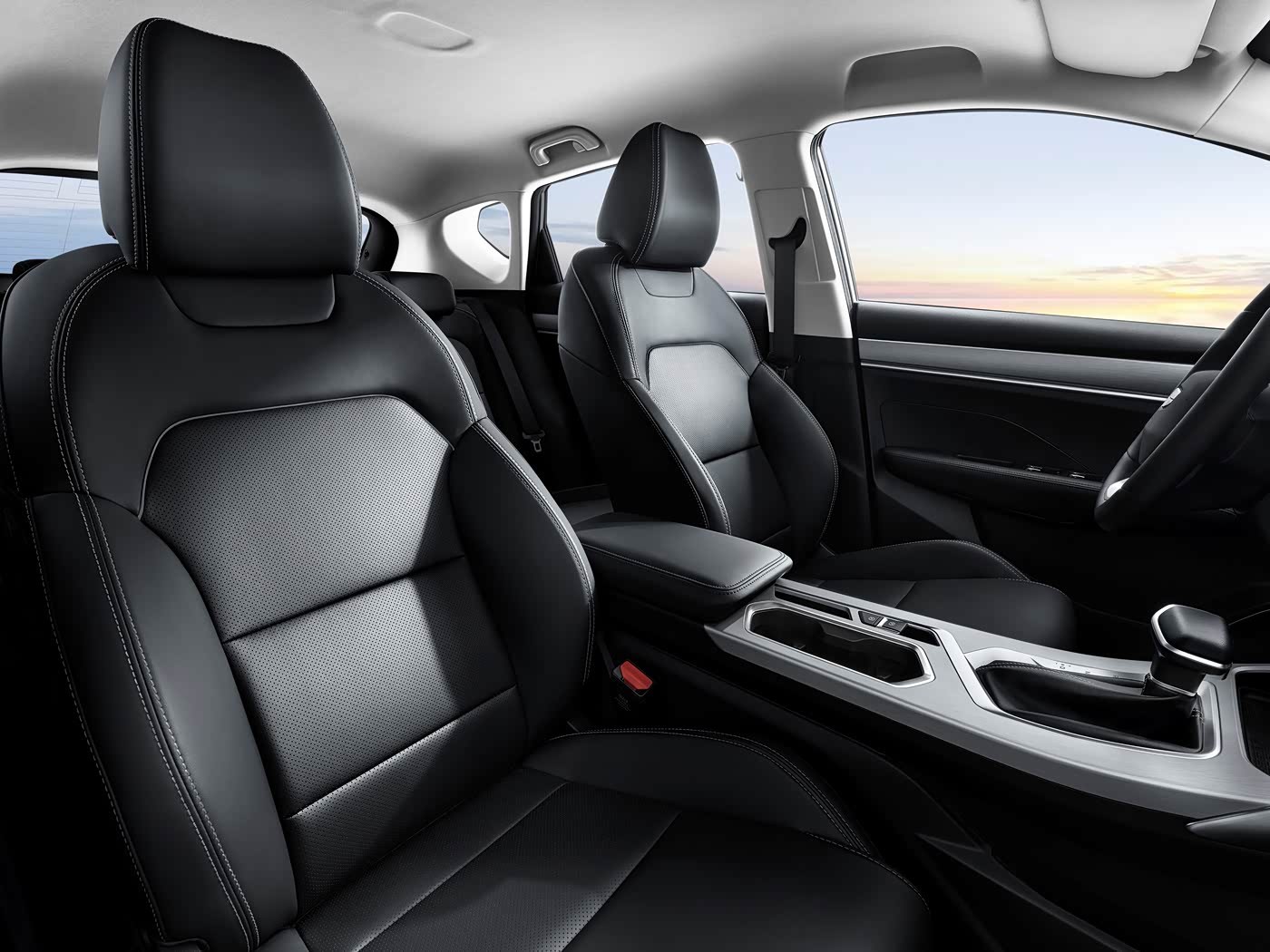 Geely Coolray L