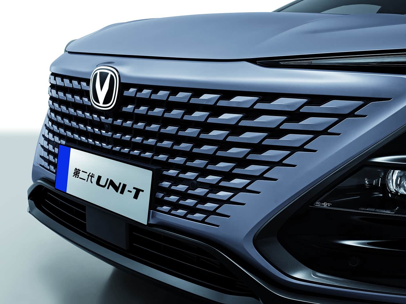 CHANGAN UNI - T