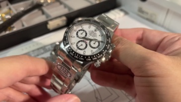 Rolex Cosmograph Daytona Series M116500LN-0001 Watch (Panda Daytona)