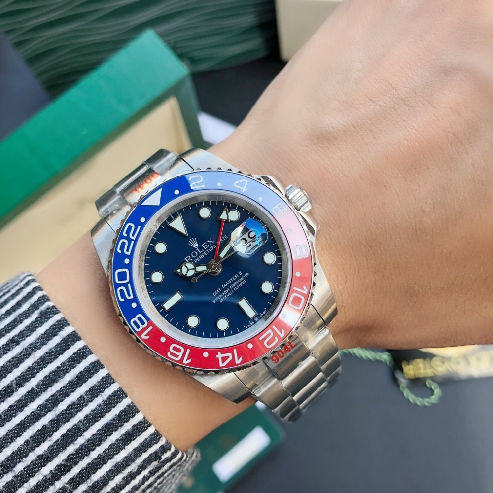 Rolex Greenwich II series m126719blro-0003 watch (Coke ring)