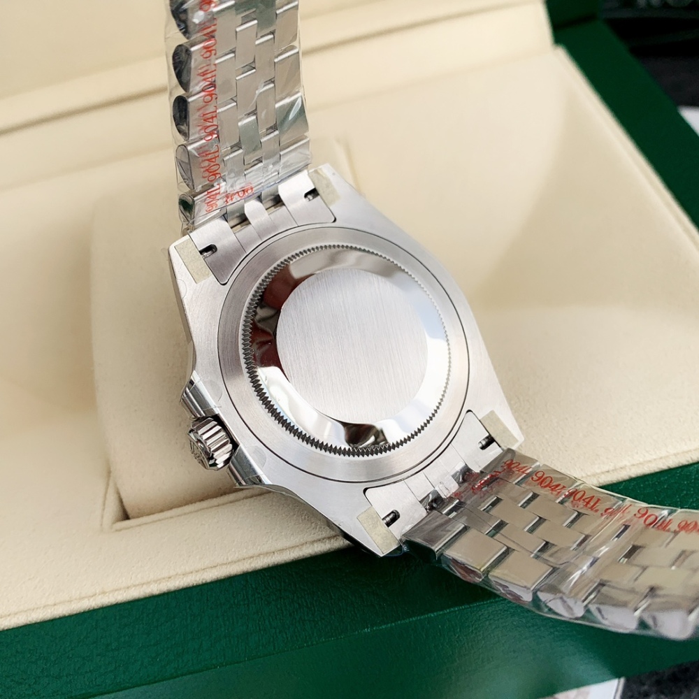 Rolex Greenwich II series m126710blro-0001 watch (Coke ring)