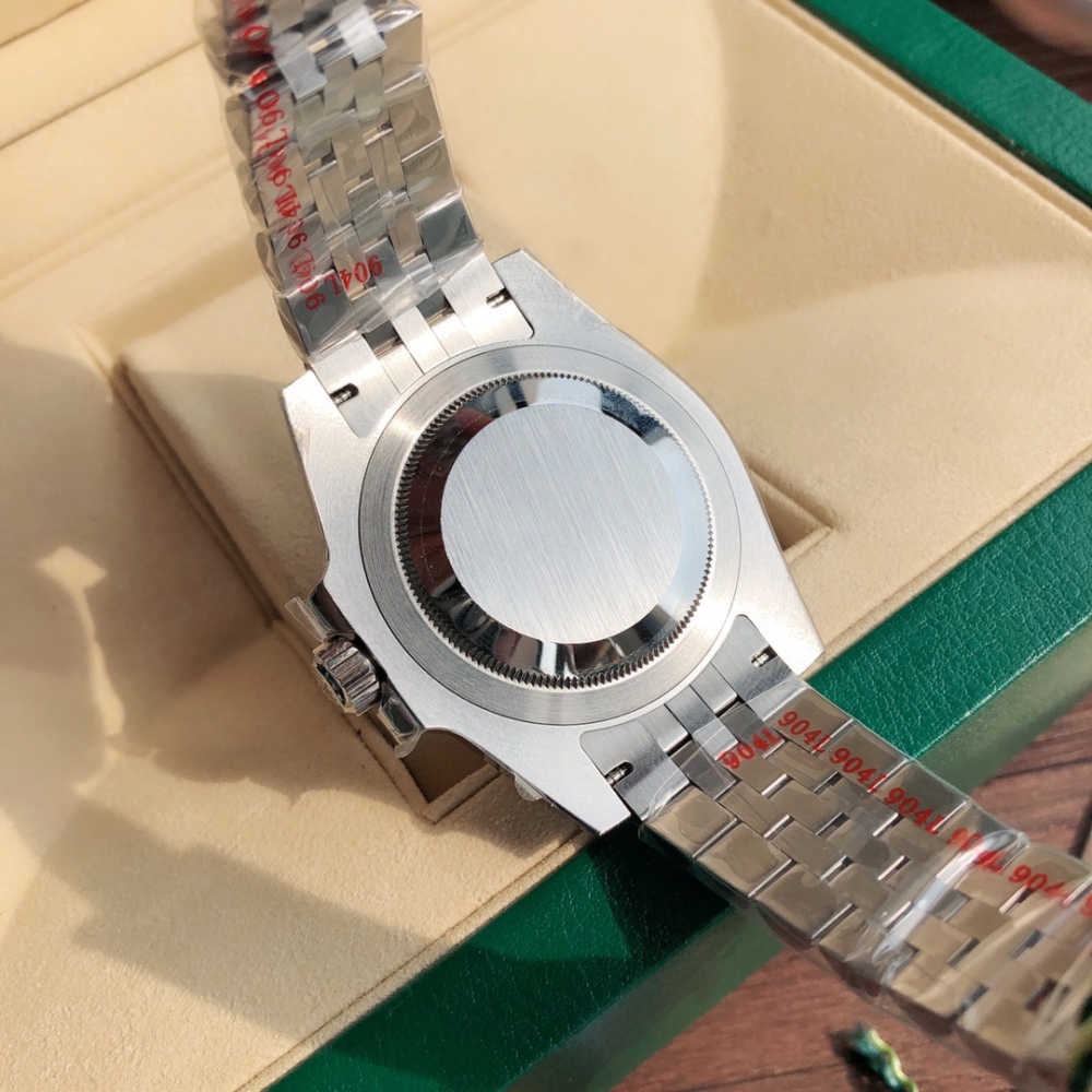 Rolex Greenwich II series m126710blnr-0002 watch (blue and black circle)