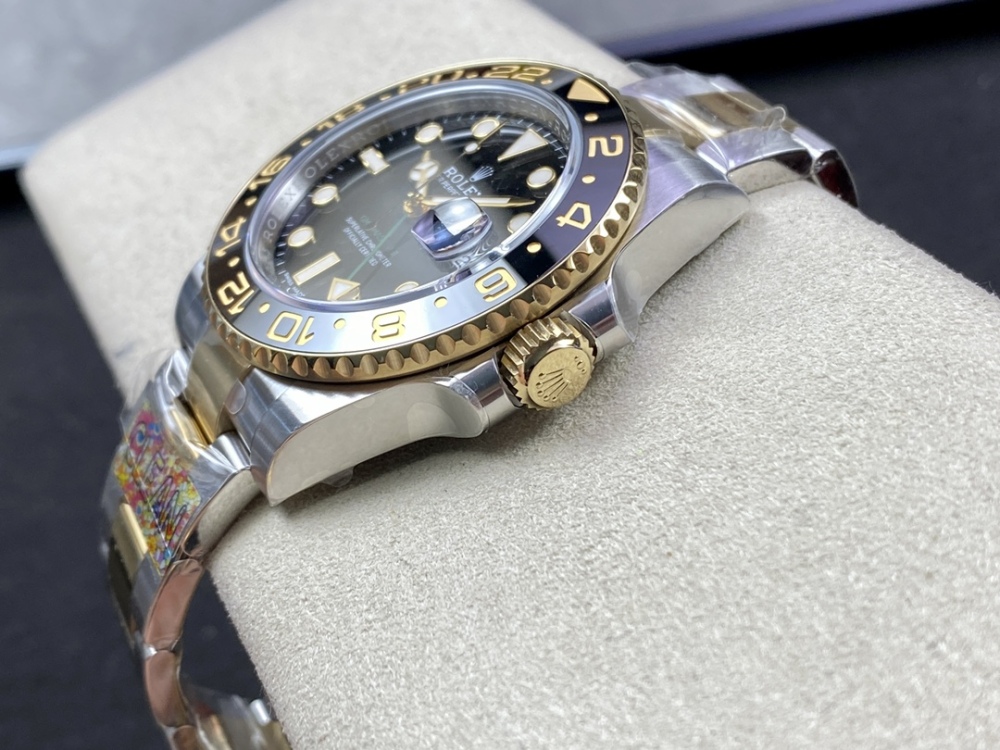 Rolex GMT-Master II 116713-LN-78203