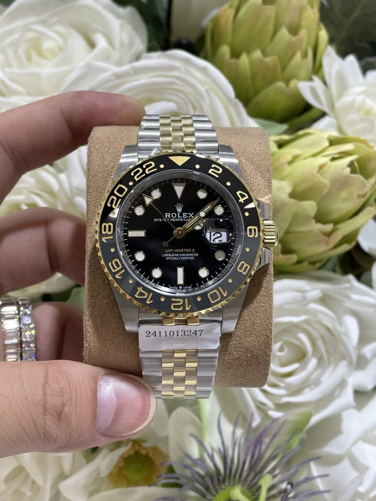Rolex GMT-Master II series m126713grnr-0001 watch