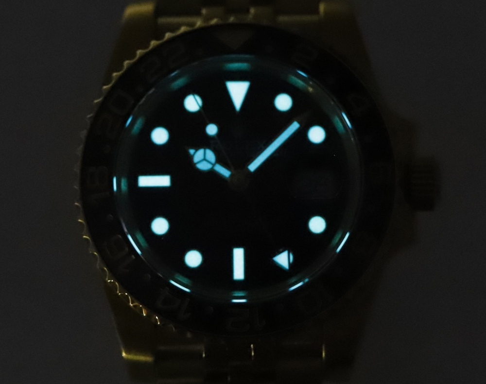 Rolex GMT-Master II Series M126718GRNR-0001 watch