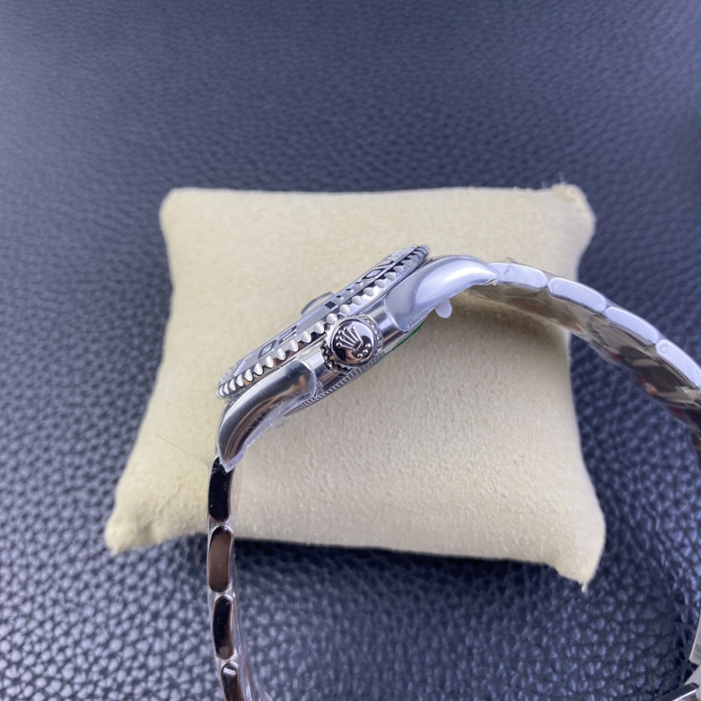 Rolex Yacht-Master series m126622-0002 watch