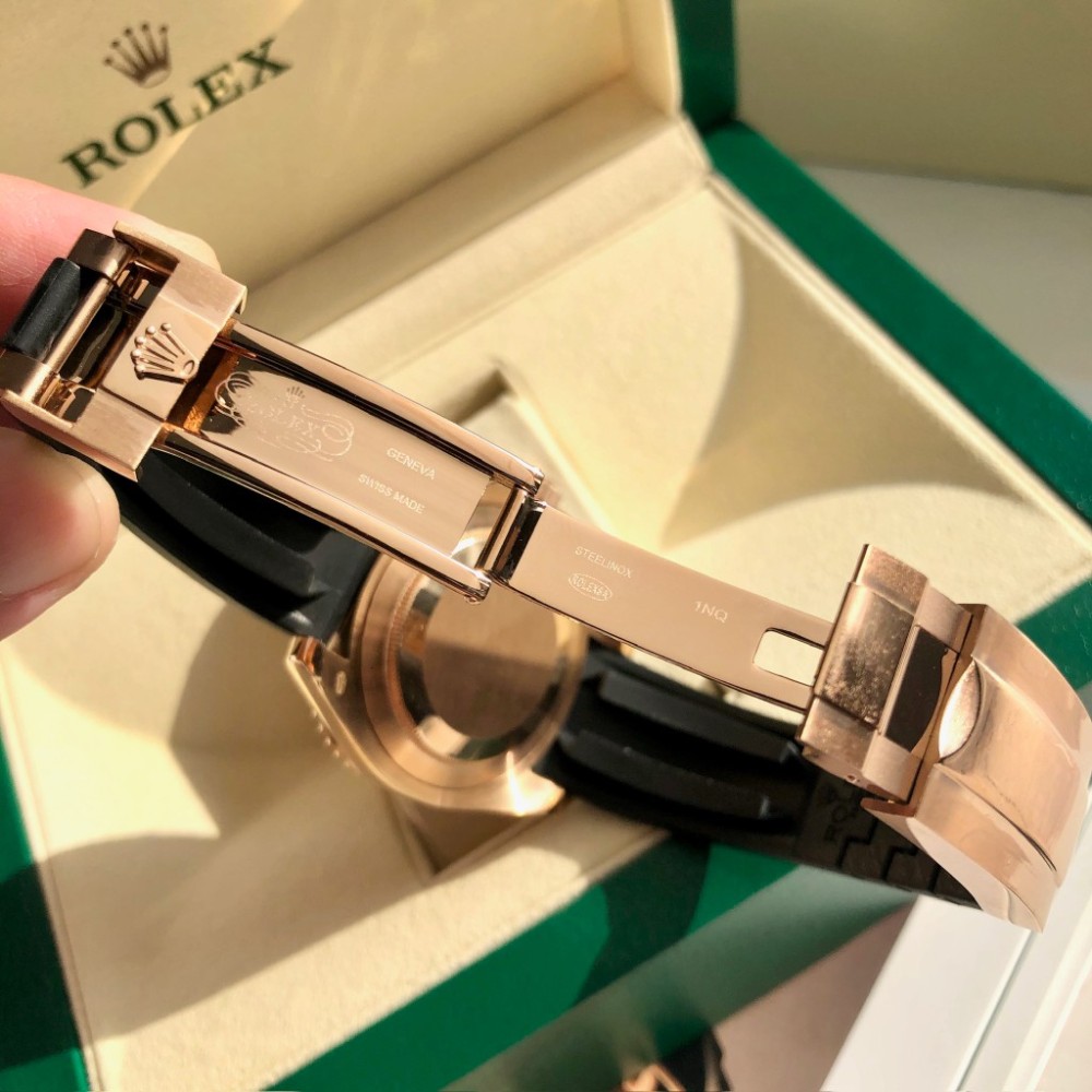 Rolex Yacht-Master 116695SATS