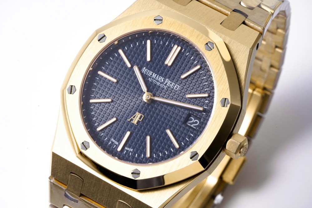 Audemars Piguet Royal Oak 15202BA.OO.1240BA.01