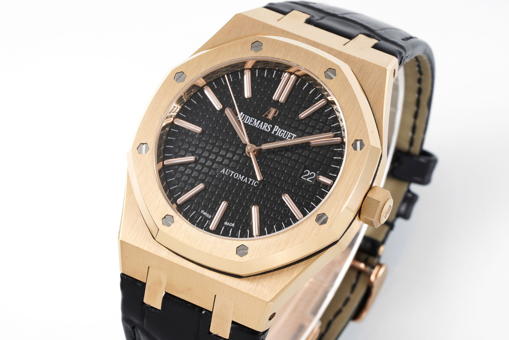 Audemars Piguet Royal Oak 15400OR.OO.D002CR.01
