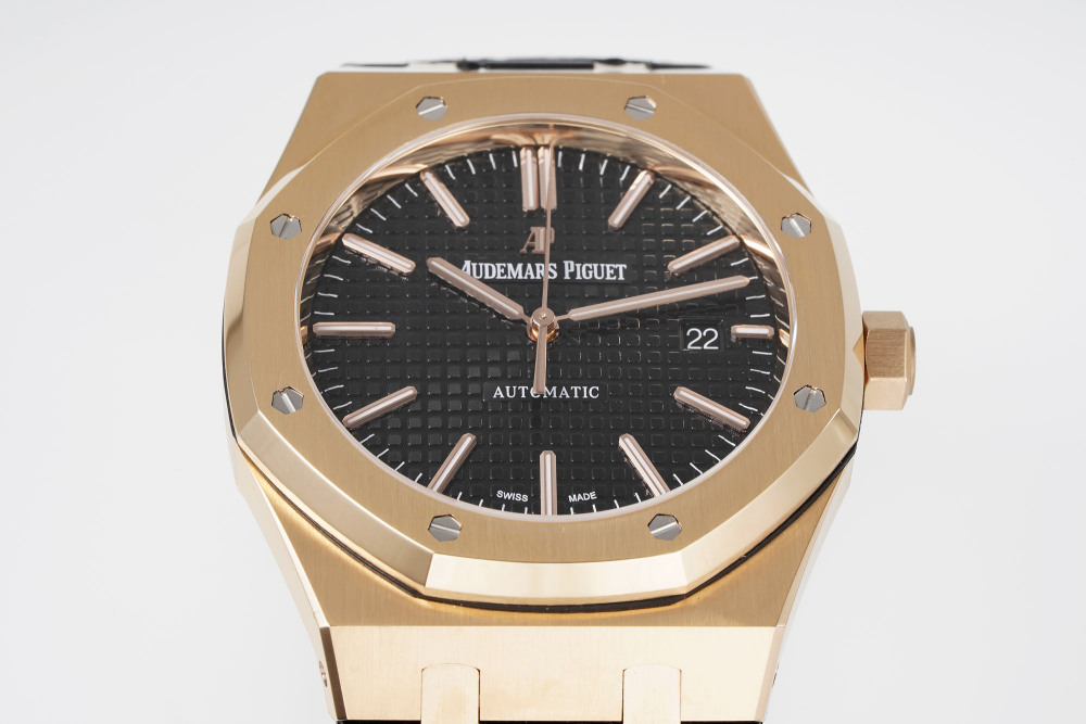 Audemars Piguet Royal Oak 15400OR.OO.D002CR.01