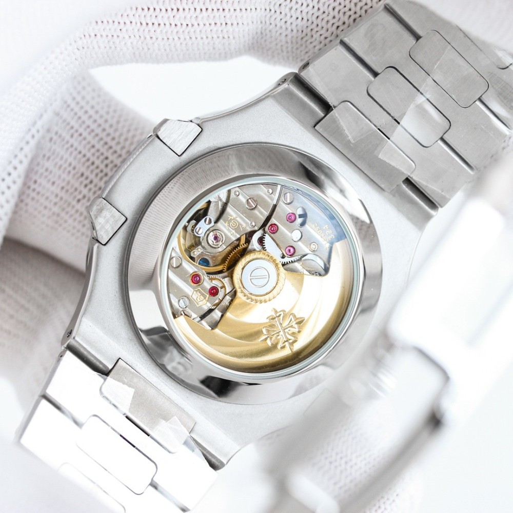 Patek Philippe Nautilus 5726/1A-014