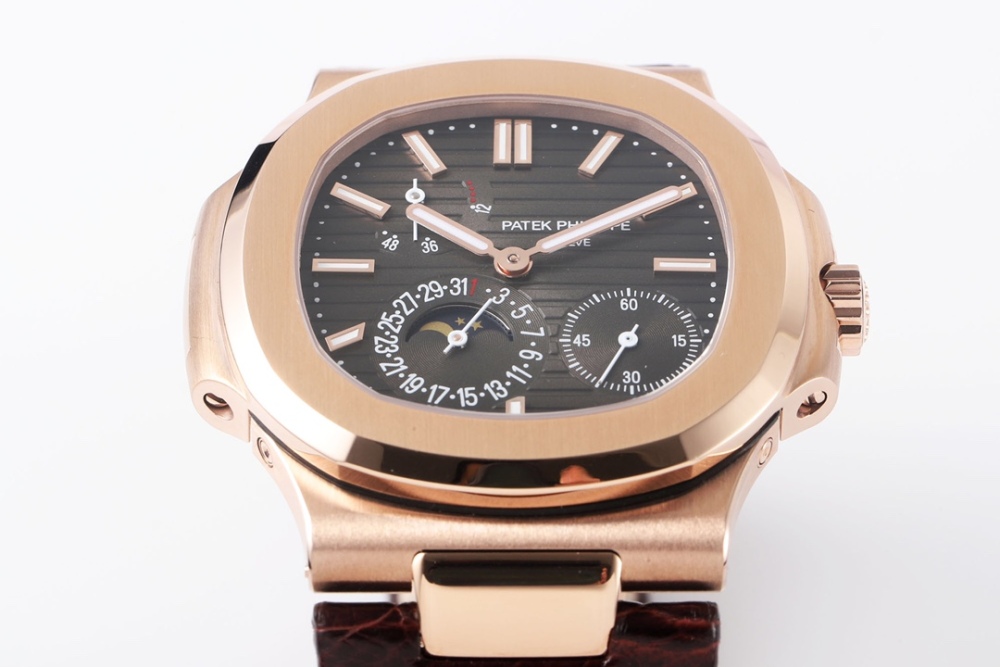Patek Philippe Nautilus 5712R-001