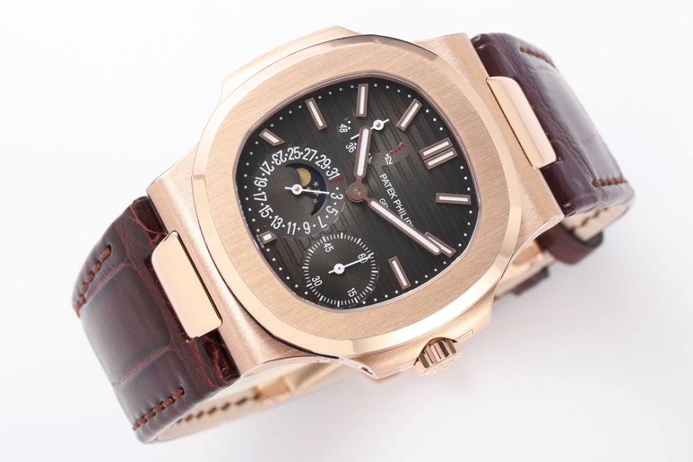 Patek Philippe Nautilus 5712R-001