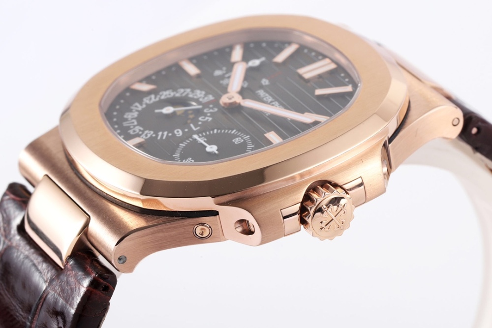 Patek Philippe Nautilus 5712R-001
