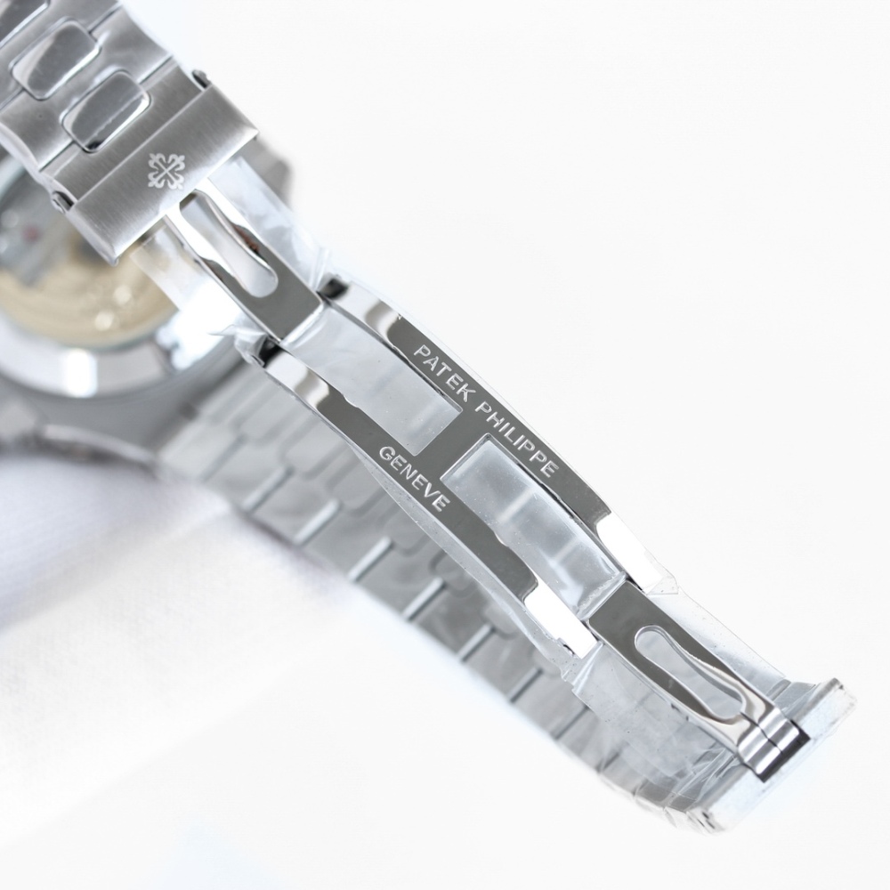 Patek Philippe Nautilus 5726/1A-001