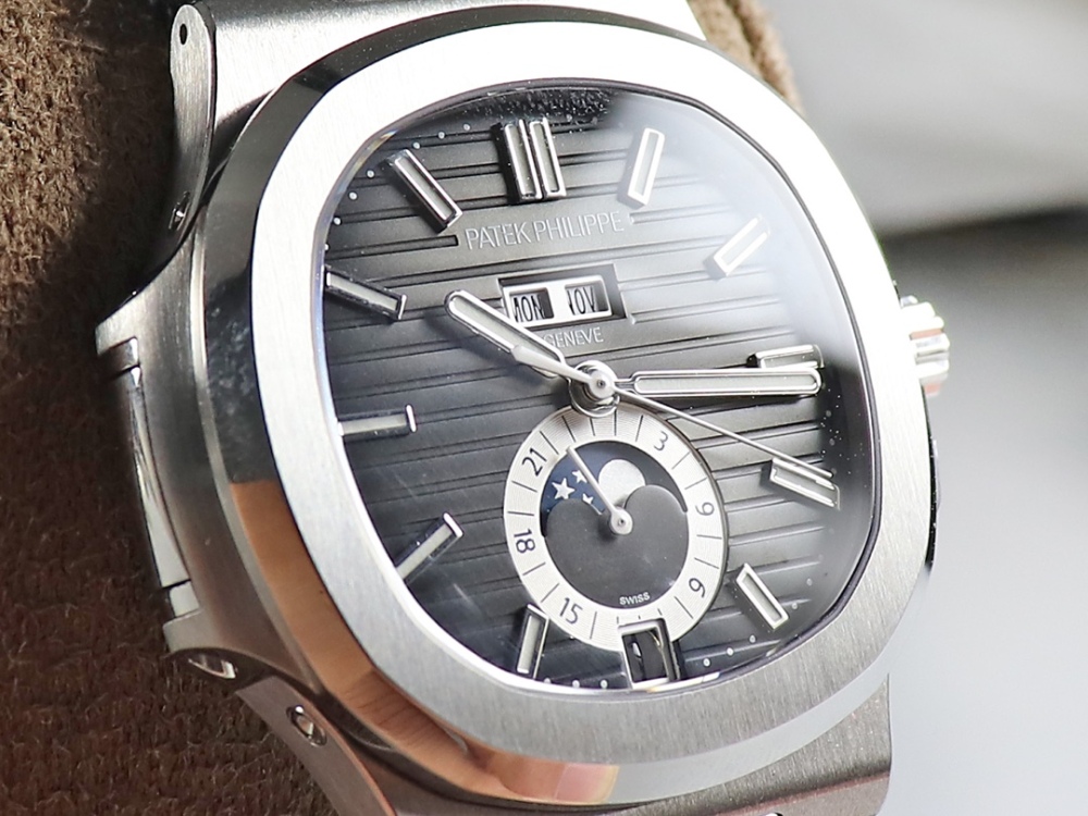Patek Philippe Nautilus 5726A-001