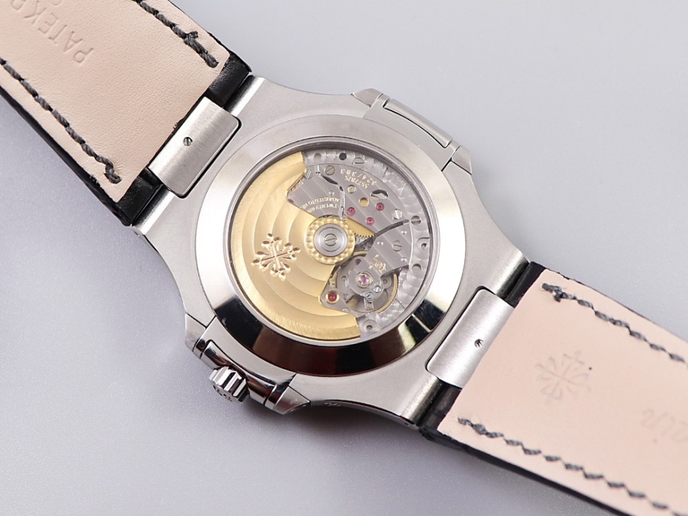 Patek Philippe Nautilus 5726A-001