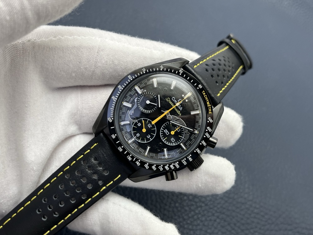 Omega Speedmaster 311.92.44.30.01.001 “Apollo 8” Dark Side of the Moon