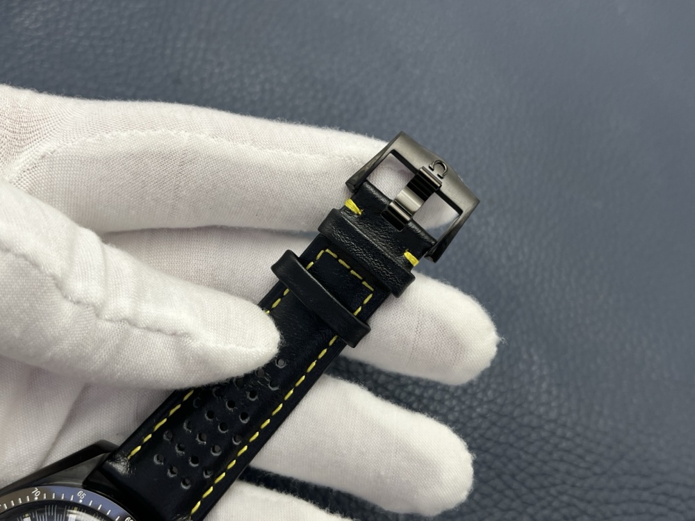 Omega Speedmaster 311.92.44.30.01.001 “Apollo 8” Dark Side of the Moon