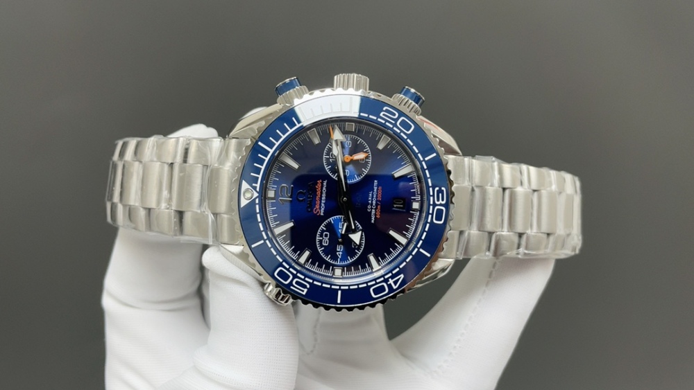 Omega Seamaster Ocean Universe 600m 215.30.46.51.03.001 watch