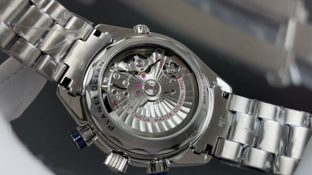 Omega Seamaster Ocean Universe 600m 215.30.46.51.03.001 watch