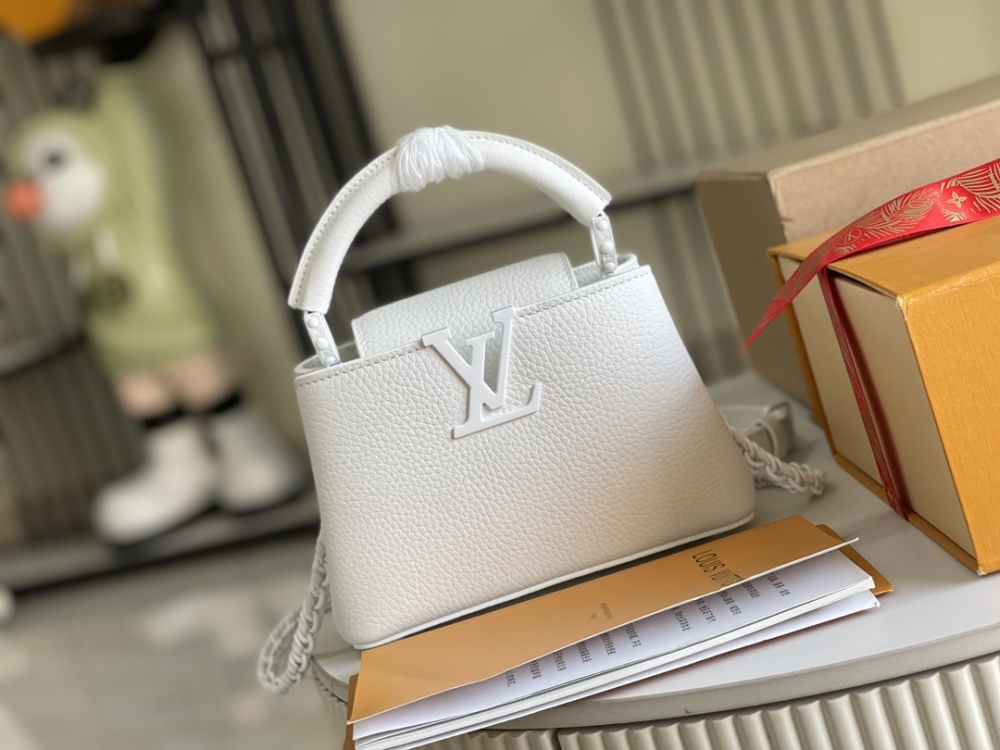 Capucines East-West Mini Bag
