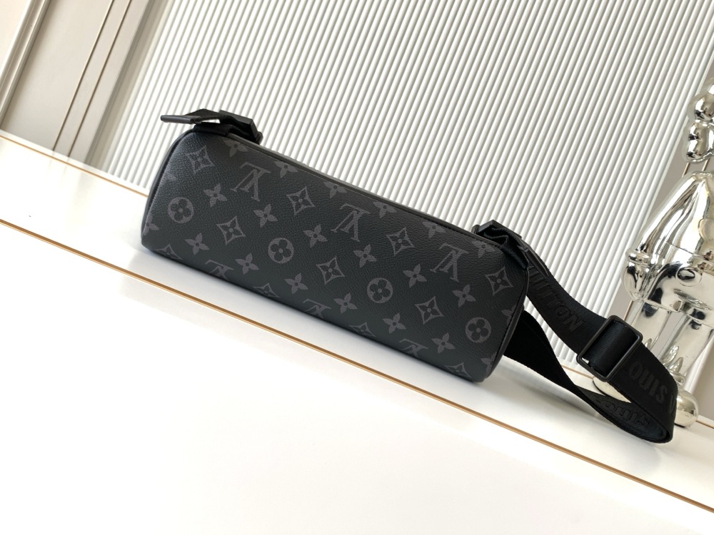 LOUIS VUITTON Messenger Voyager PM Bag