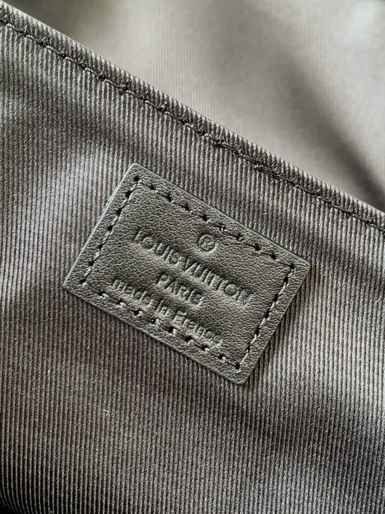 LOUIS VUITTON Messenger Voyager PM Bag