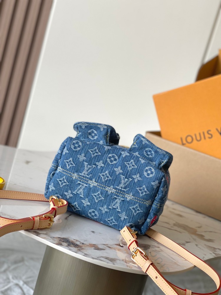 LOUIS VUITTON LV x TM Venice NM