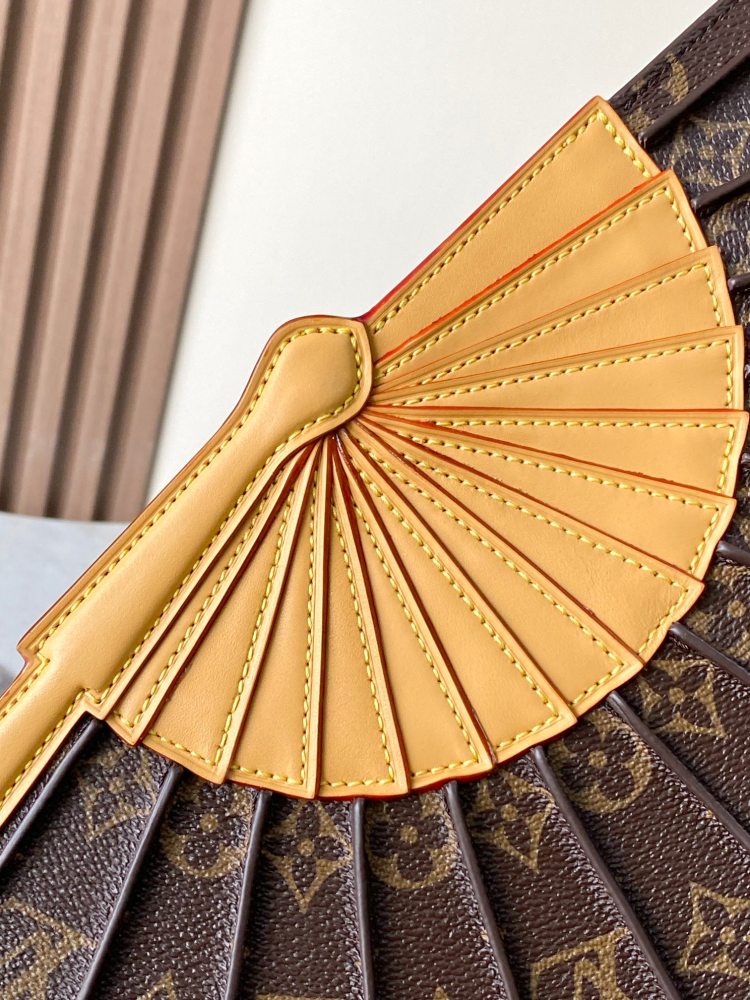 LOUIS VUITTON LV FAN handbag
