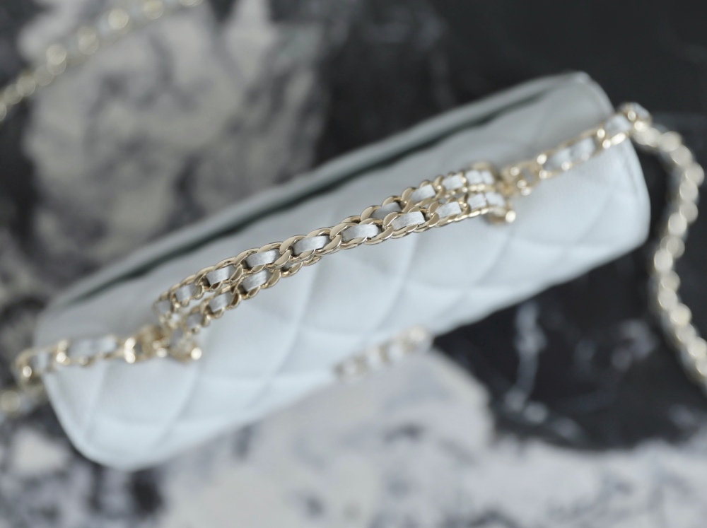 Chanel 25S Spring/Summer Cross Handle 𝖬𝗂𝗇𝗂𝖪𝖾𝗅𝗅𝗒Light Blue