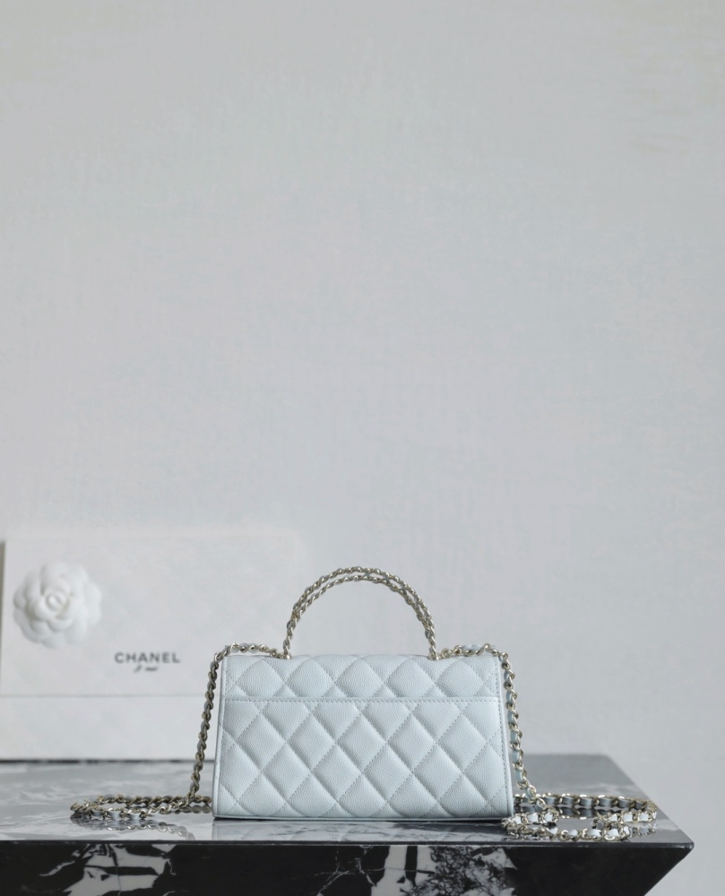 Chanel 25S Spring/Summer Cross Handle 𝖬𝗂𝗇𝗂𝖪𝖾𝗅𝗅𝗒Light Blue