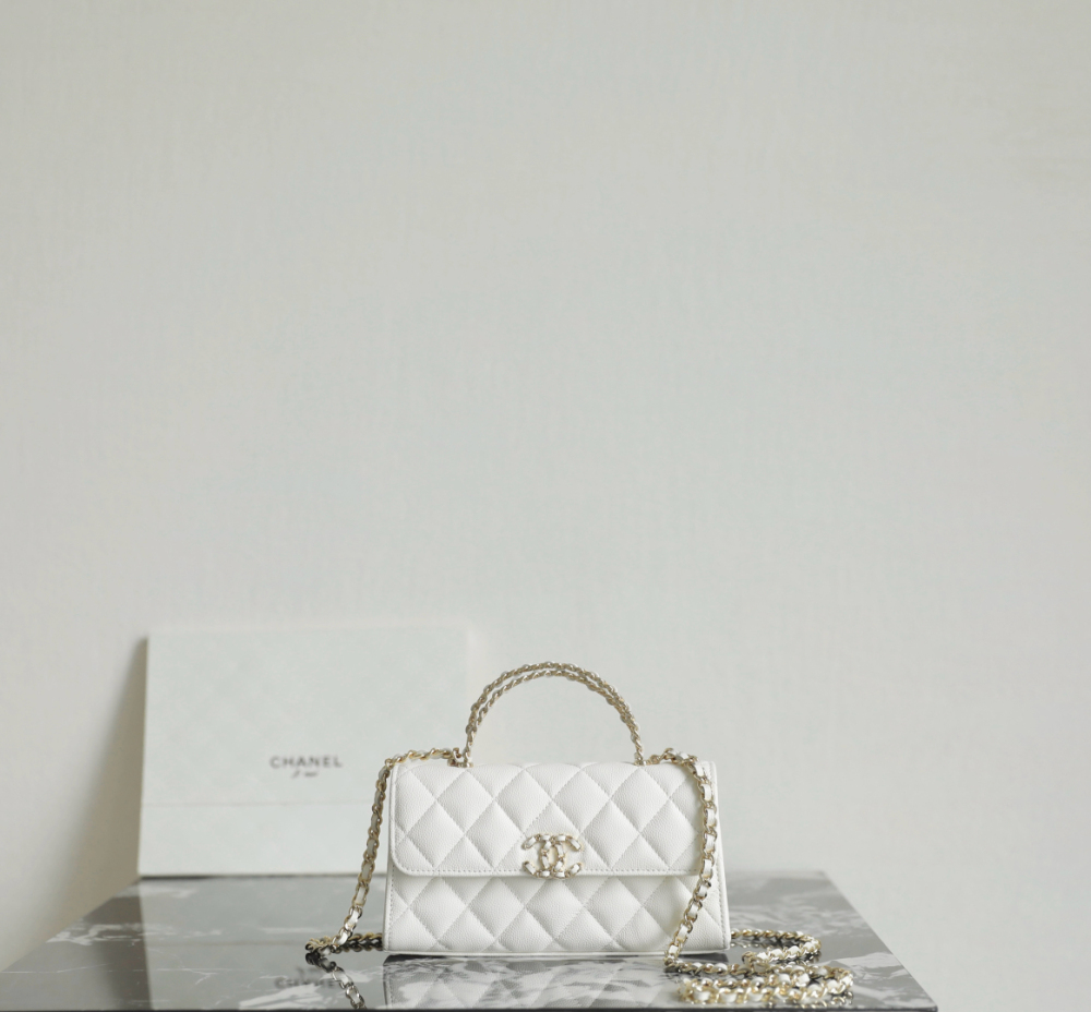 Chanel 25S Spring/Summer Cross Handle 𝖬𝗂𝗇𝗂𝖪𝖾𝗅𝗅𝗒 White