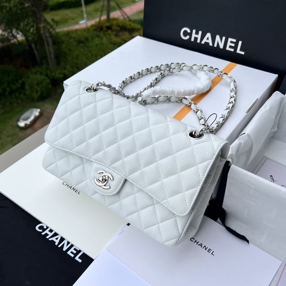 Chanel Classic Flap Cowhide Quilted Handbag
