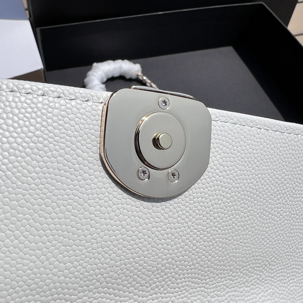 Chanel 23P Kelly Chain Bag