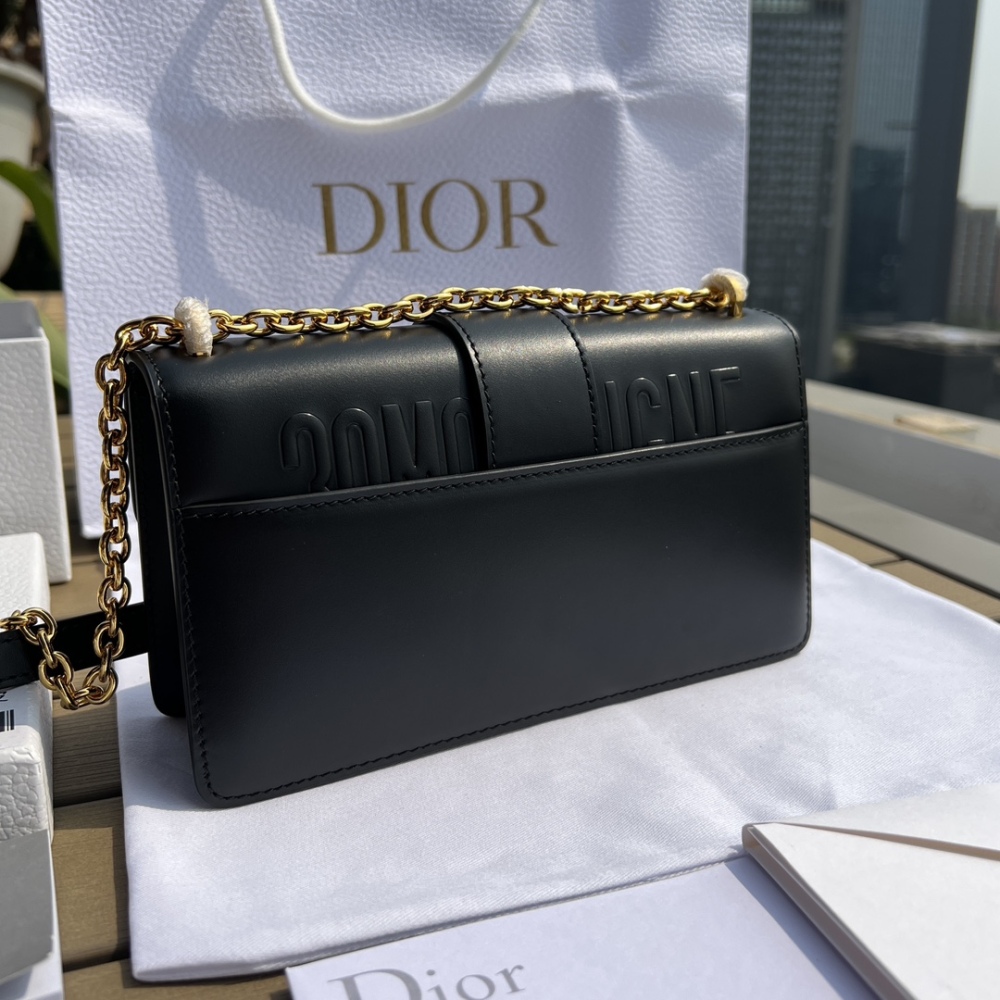 Dior 30Montaigne East-west chain handbag