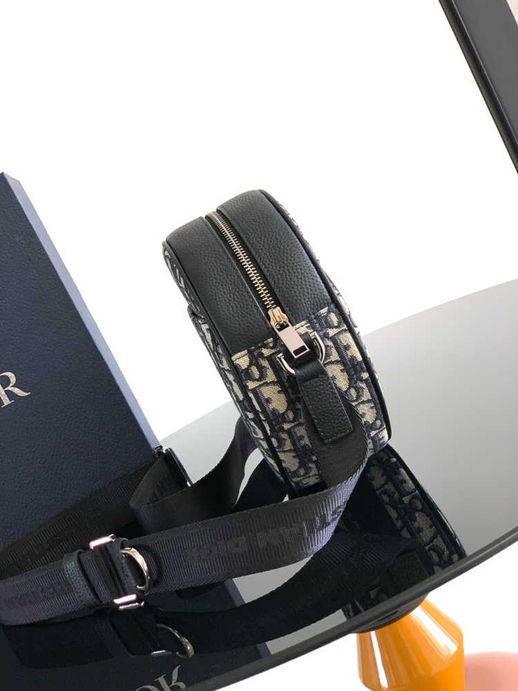 Dior Yoyo Zip Messenger Bag
