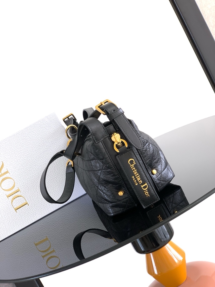 Dior D-Journey handbag