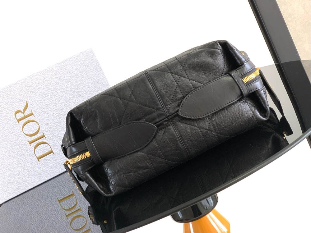 Dior D-Journey handbag