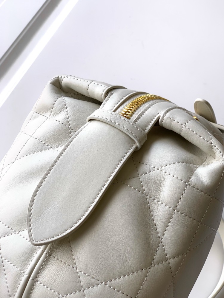 Dior D-Journey handbag