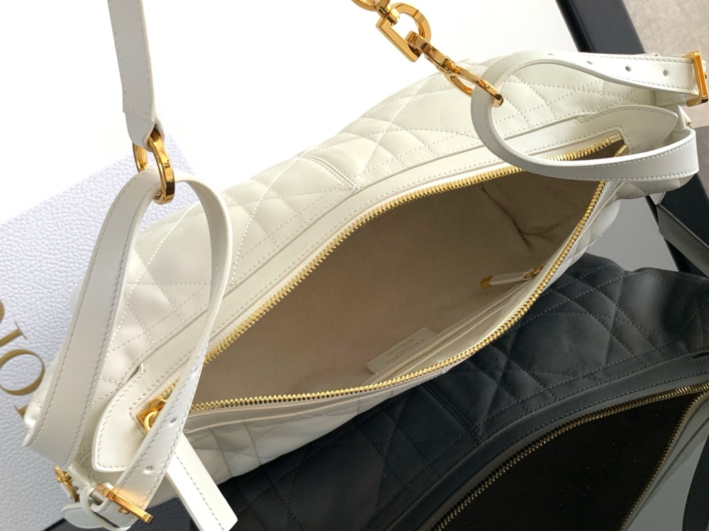 Dior D-Journey handbag