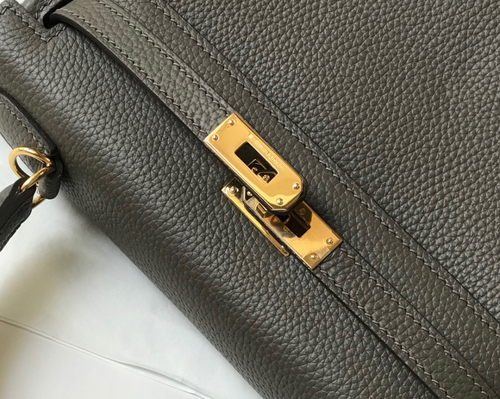 Hermès Kelly 28 bag